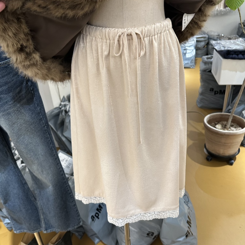 DE VENTI東大門實拍女士新品休閑時尚人氣推薦半身裙中短裙De VENTI半身裙/中短裙圖色1