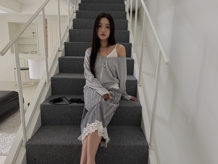 SPECIAL韓國代購女士新品真品人氣半身裙中短裙天鵝絨褶皺SPECIAL半身裙/中短裙