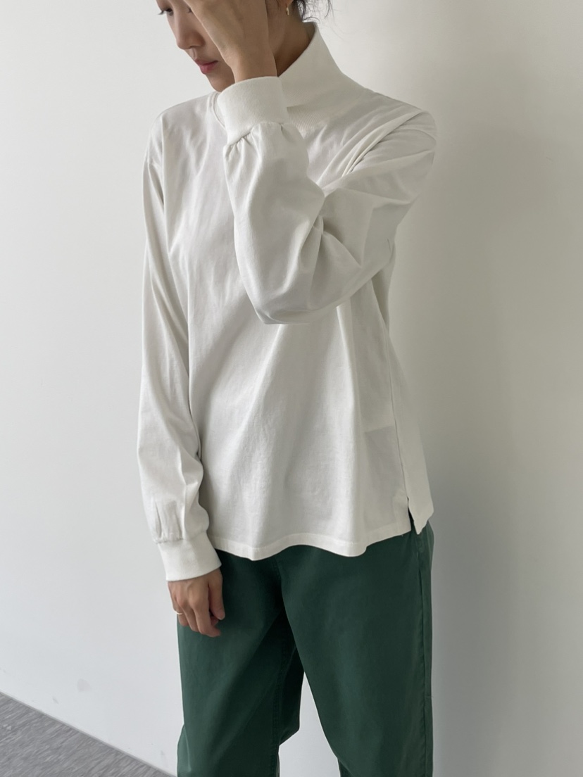 JEONG GAM STUDIOS韓國代購女士新品時尚推薦長袖T恤高領JEONG GAM STUDIOS長袖T恤