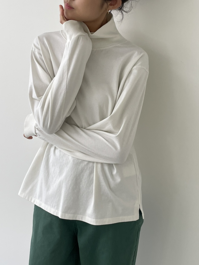 JEONG GAM STUDIOS韓國代購女士新品時尚推薦長袖T恤高領JEONG GAM STUDIOS長袖T恤