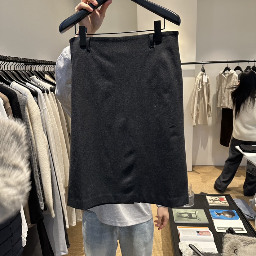 PAUSE東大門實拍女裝新品休閑推薦真品熱賣時尚半身裙中短裙PAUSE半身裙/中短裙圖色1黑色