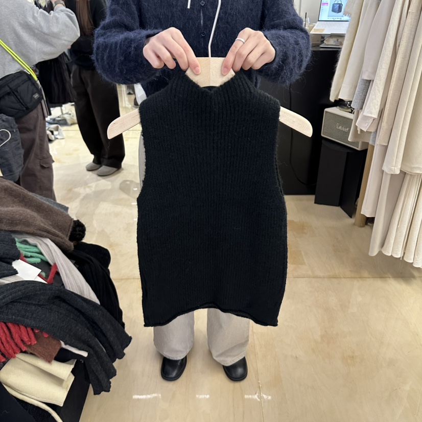 KOIVUE東大門直郵女裝新品時尚人氣真品推薦休閑吊帶背心KOIVUE吊帶/背心