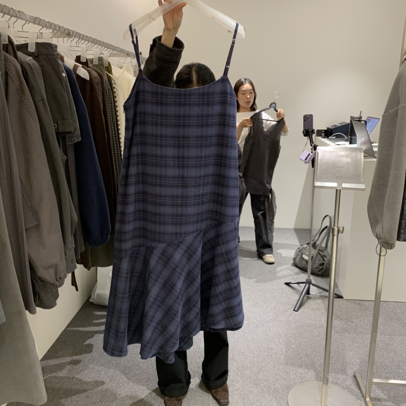 AUBE韓國代購女士新品推薦人氣時尚休閑熱賣連衣裙OPS可調節THE AUBE連衣裙