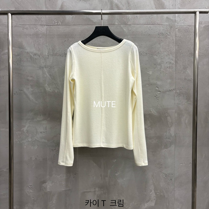 MUTE-P東大門直郵女裝新品推薦時尚人氣熱賣真品長袖T恤MUTE長袖T恤圖色1