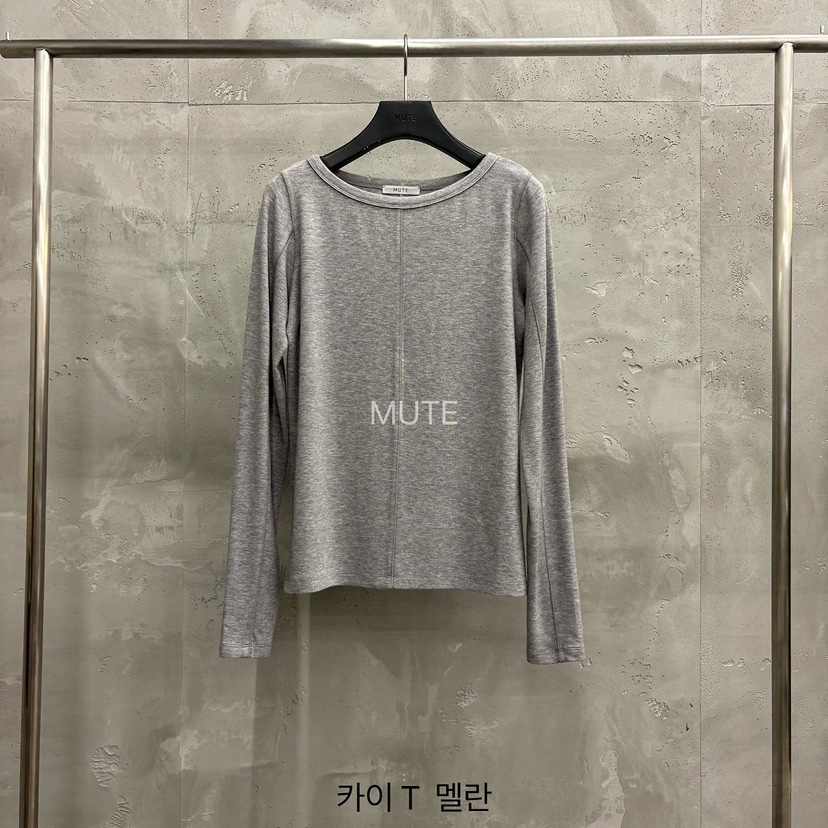 MUTE-P東大門直郵女裝新品推薦時尚人氣熱賣真品長袖T恤MUTE長袖T恤圖色2