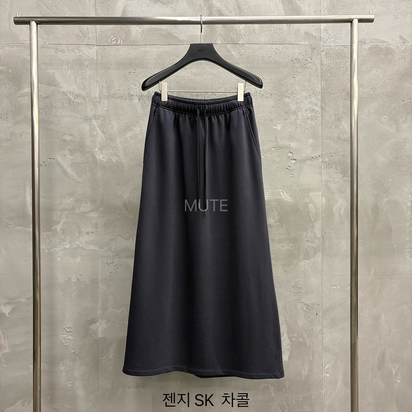 MUTE-P韓國代購女裝新款真品熱賣休閑人氣時尚推薦長裙MUTE長裙圖色4墨色