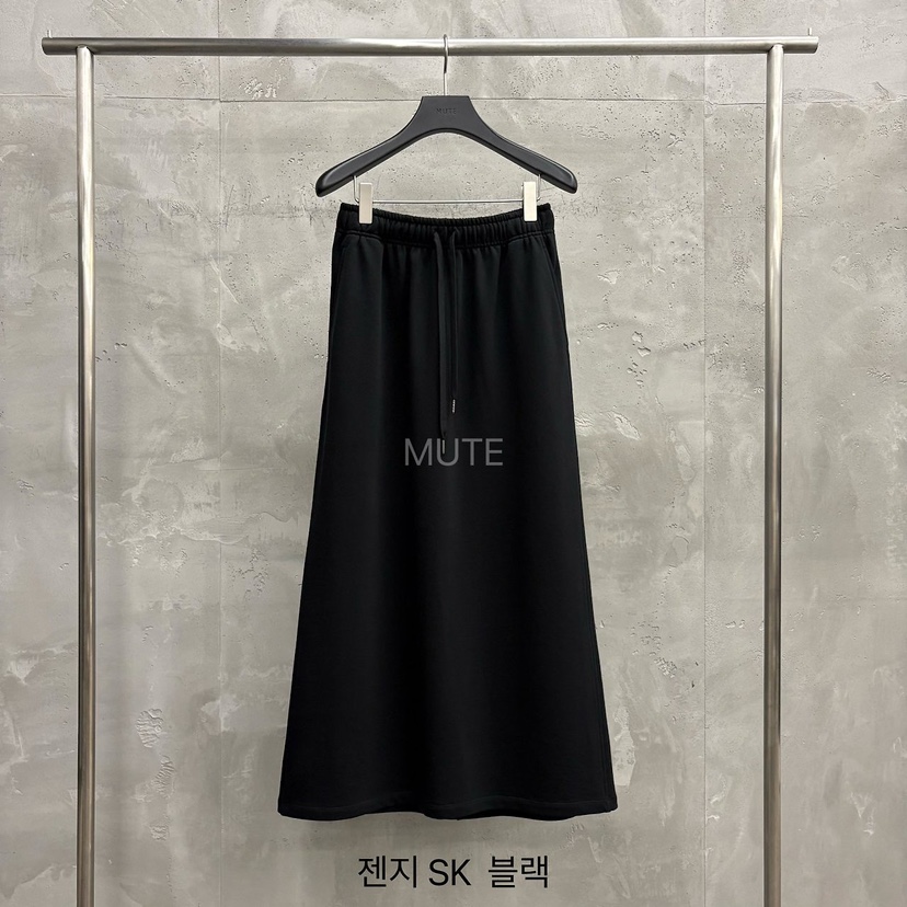 MUTE-P韓國代購女裝新款真品熱賣休閑人氣時尚推薦長裙MUTE長裙圖色5黑色