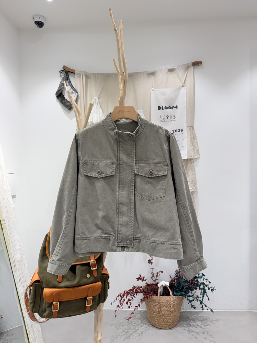 BLOOM韓國代購女裝新品熱賣休閑推薦人氣時尚真品夾克圓領BLOOM-S夾克圖色1