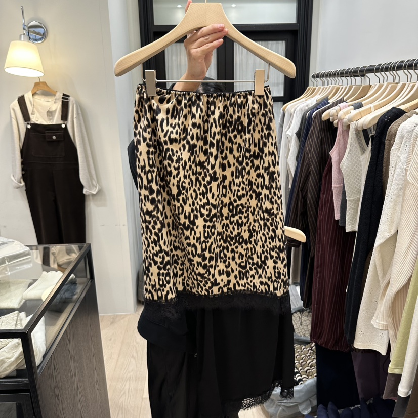 NOTTINGHAM/AVECNOUS/MODEST東大門代購女士新品休閑半身裙中短裙蓬松蕾絲NOTTINGHAM/AVECNOUS/MODEST半身裙/中短裙