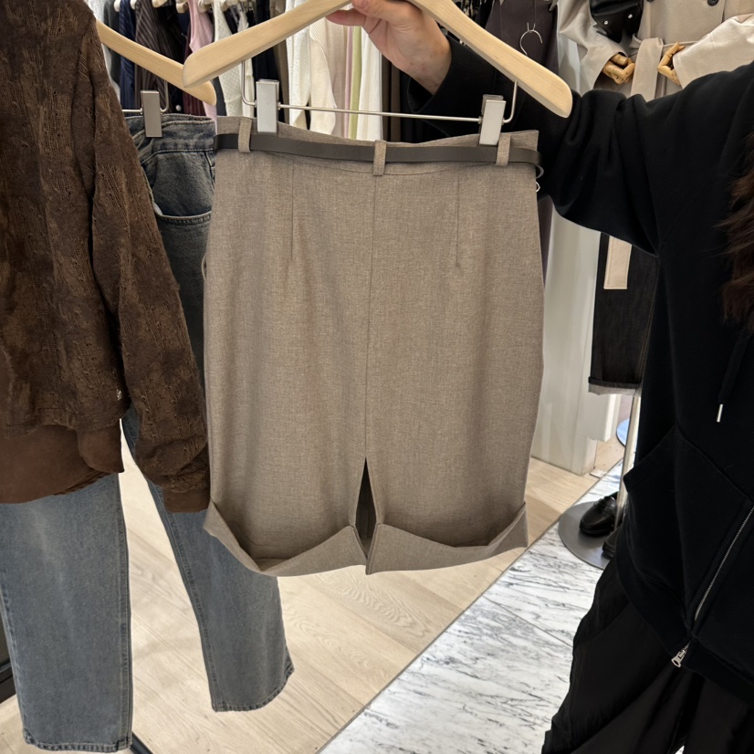 NOTTINGHAM/AVECNOUS/MODEST韓國直郵女裝新品時尚半身裙中短裙不含腰帶NOTTINGHAM/AVECNOUS/MODEST半身裙/中短裙