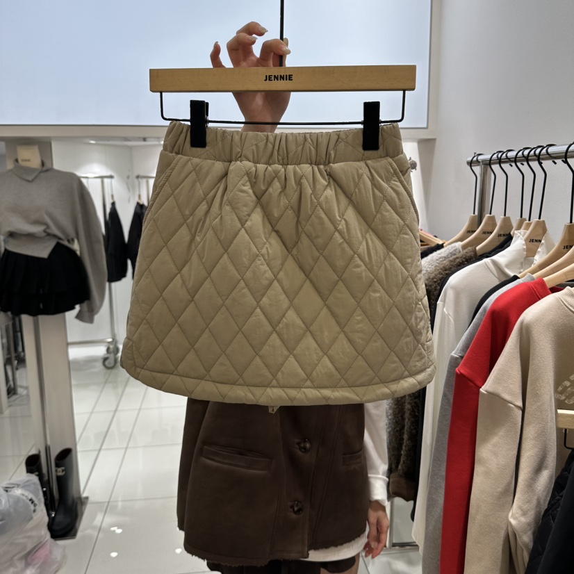 JENNIE/VENEFIT東大門代購女士新品休閑推薦熱賣短裙絎縫JENNIE/VENEFIT短裙圖色3