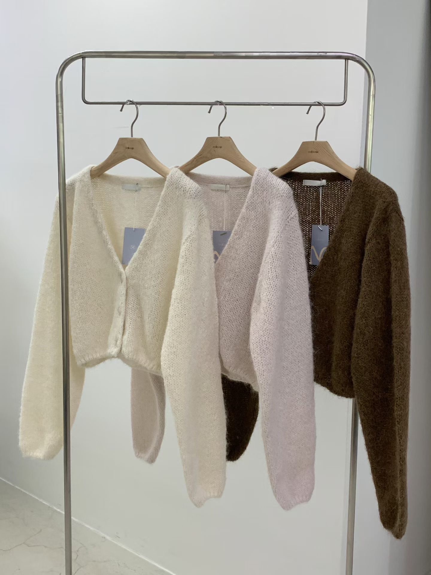 MELLOUNGE-멜라운지-T韓國直郵女士新品時尚針織衫不含內搭羊駝MELLOUNGE-2件起針織衫