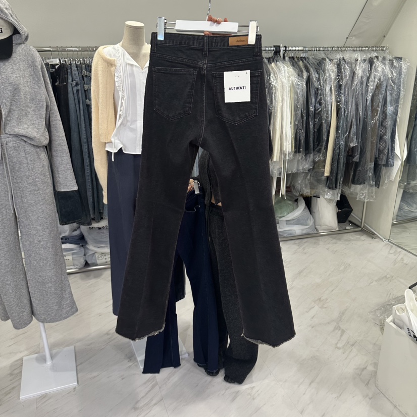 AUTHENTIBY東大門代購女士新品人氣休閑牛仔褲喇叭褲修身AUTHENTIBY牛仔褲