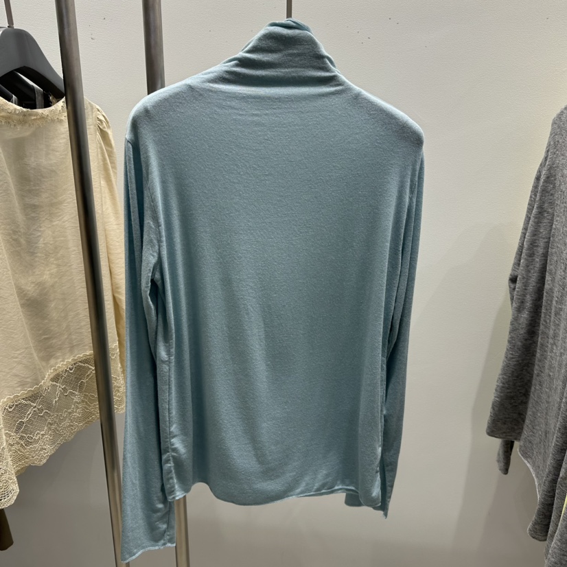 TARABY MOTION韓國直郵女裝新品真品推薦人氣熱賣長袖T恤TARABY MOTION長袖T恤圖色3