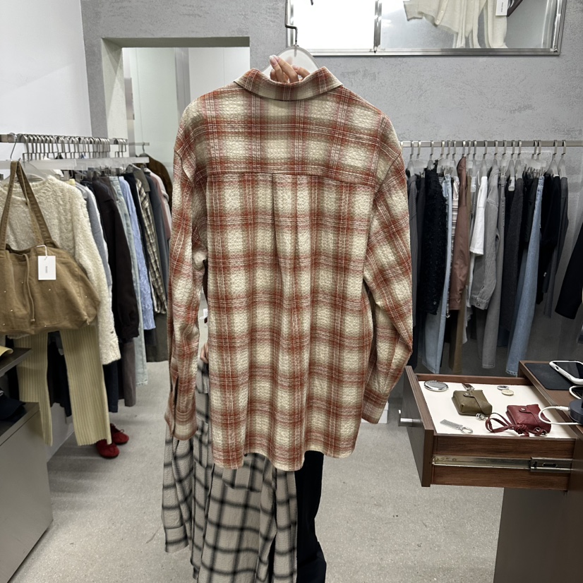 WEARABLE-L韓國直郵女裝新款時尚真品休閑人氣襯衫蕾絲衫WEARABLE襯衫/蕾絲衫