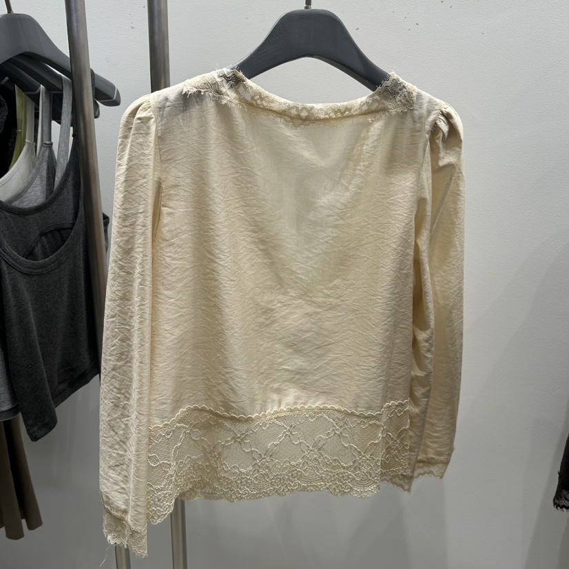 TARABY MOTION東大門直郵女裝新品熱賣休閑人氣襯衫蕾絲衫TARABY MOTION襯衫/蕾絲衫