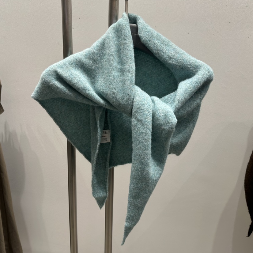 TARABY MOTION韓國直郵女裝新品真品休閑人氣圍巾披肩披肩TARABY MOTION圍巾/披肩圖色1