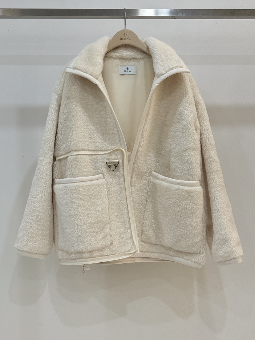 BLANC-A東大門代購女士新品真品時尚熱賣休閑人氣短款大衣BLANC-A短款大衣圖色1