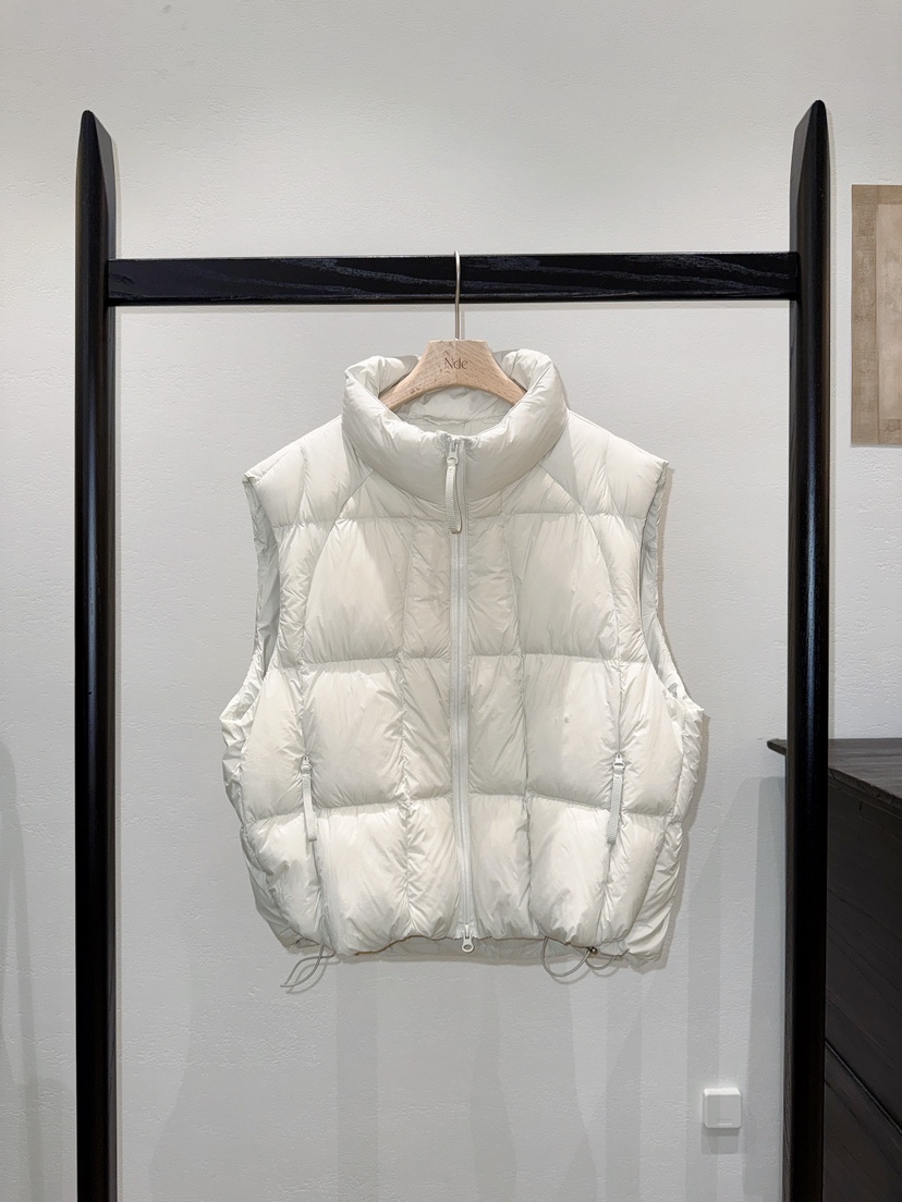 NDE韓國代購女裝新品人氣熱賣休閑時尚真品推薦馬甲加厚BOHEME_NDE馬甲圖色1