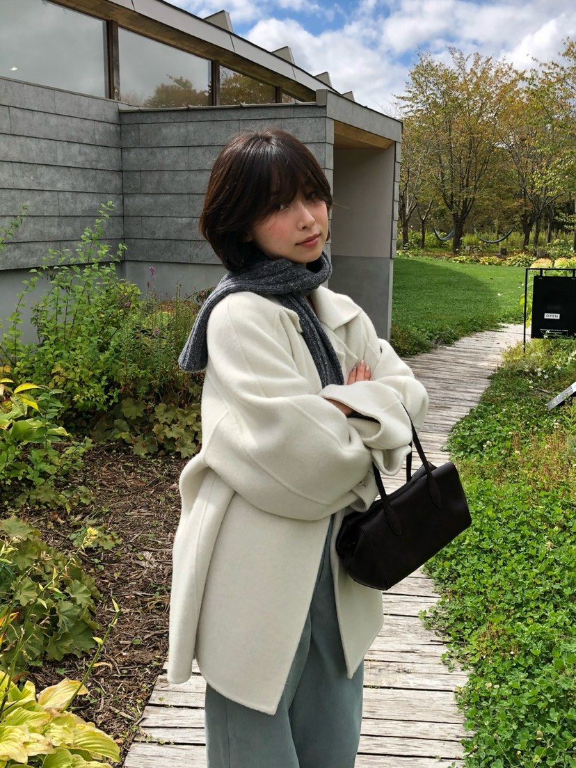 ERUME東大門直郵女裝新款人氣熱賣時尚真品短款大衣手工制品ERUME短款大衣
