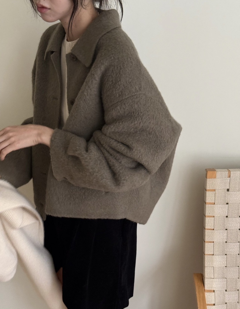 AMY GRACE-A韓國直郵女裝新款熱賣人氣短款大衣羊駝毛手工AMY GRACE短款大衣