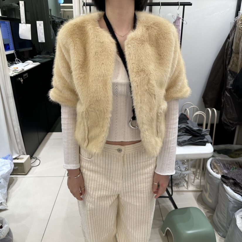 EGG IS東大門實拍女裝新款真品推薦人氣休閑熱賣夾克貂皮EGG IS夾克圖色2