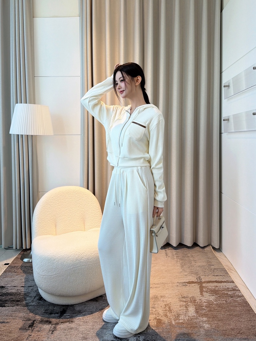 CLOTH東大門實拍女裝新款休閑時尚推薦人氣熱賣套裝皮革連帽CLOTH套裝