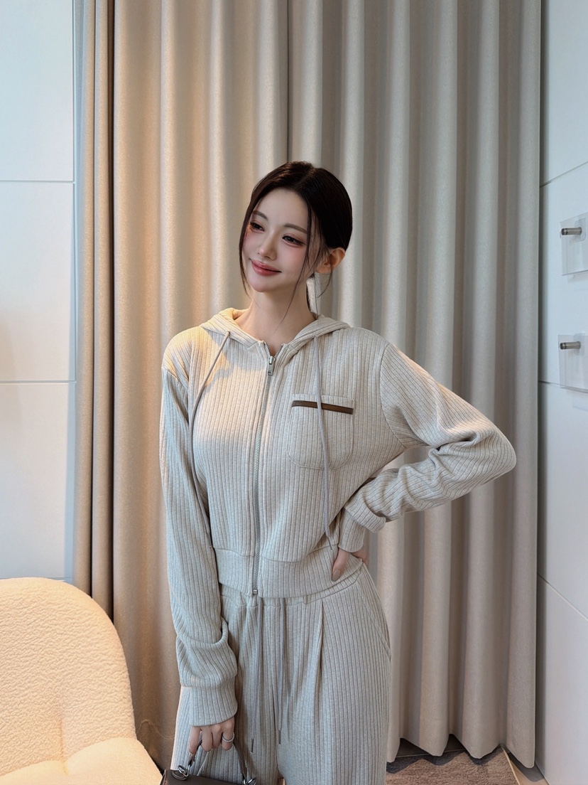 CLOTH東大門實拍女裝新款休閑時尚推薦人氣熱賣套裝皮革連帽CLOTH套裝