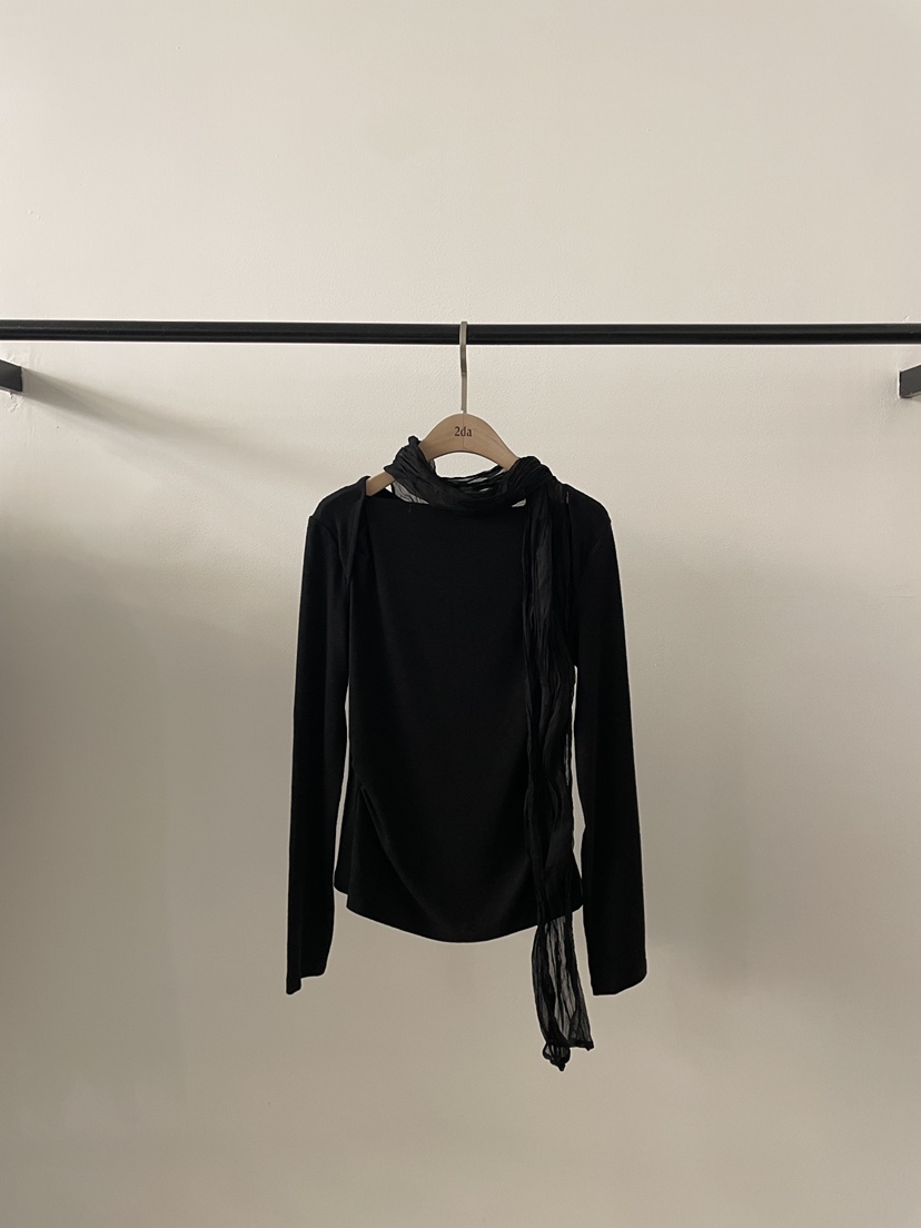 2DA/DARIMI-P東大門直郵女士新品推薦熱賣長袖T恤含圍巾2DA/DARIMI-P長袖T恤圖色4黑色