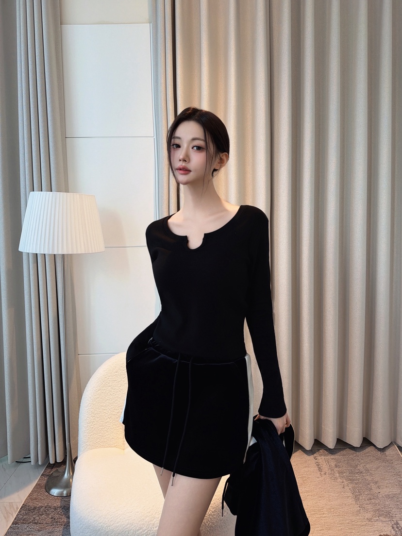 CLOTH東大門代購女士新品推薦熱賣人氣真品時尚休閑長袖T恤CLOTH長袖T恤