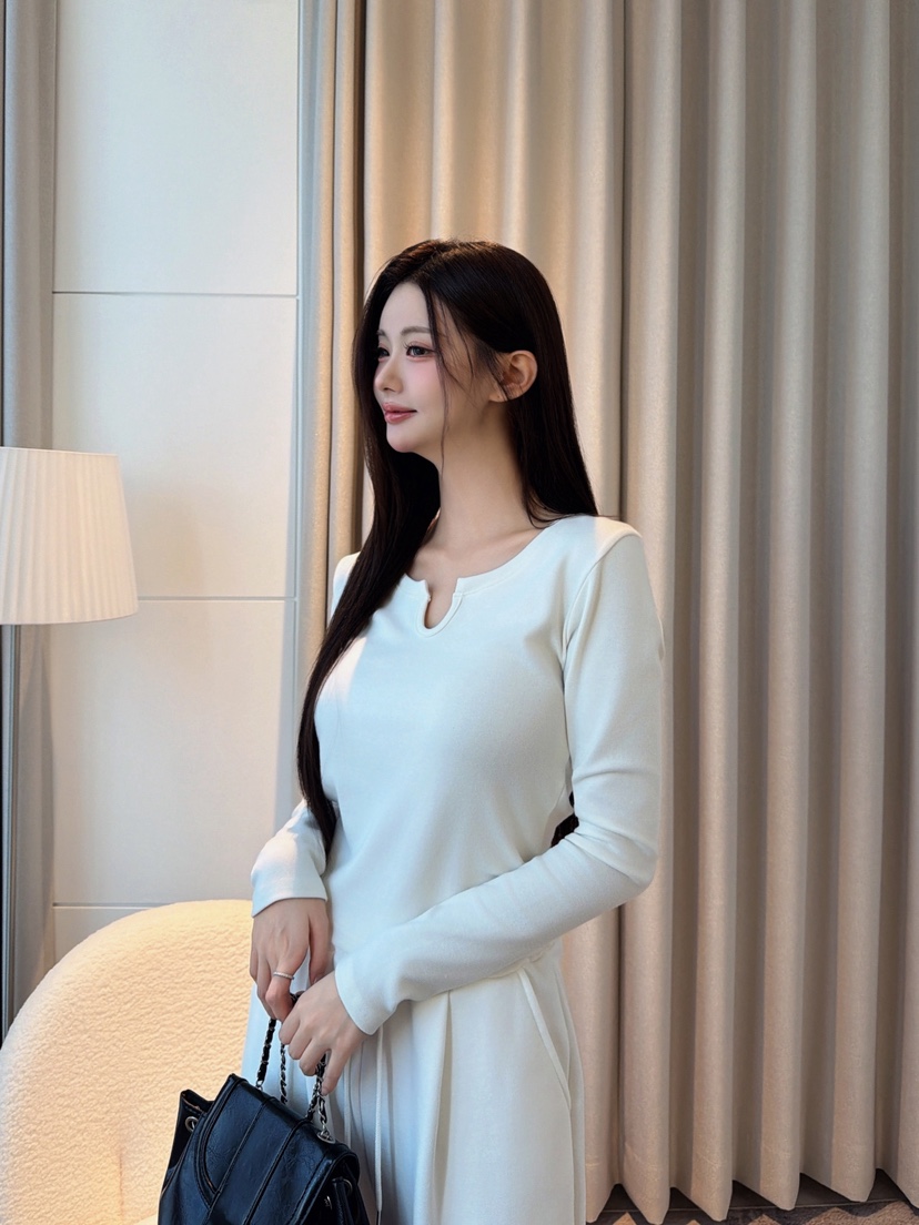 CLOTH東大門代購女士新品推薦熱賣人氣真品時尚休閑長袖T恤CLOTH長袖T恤