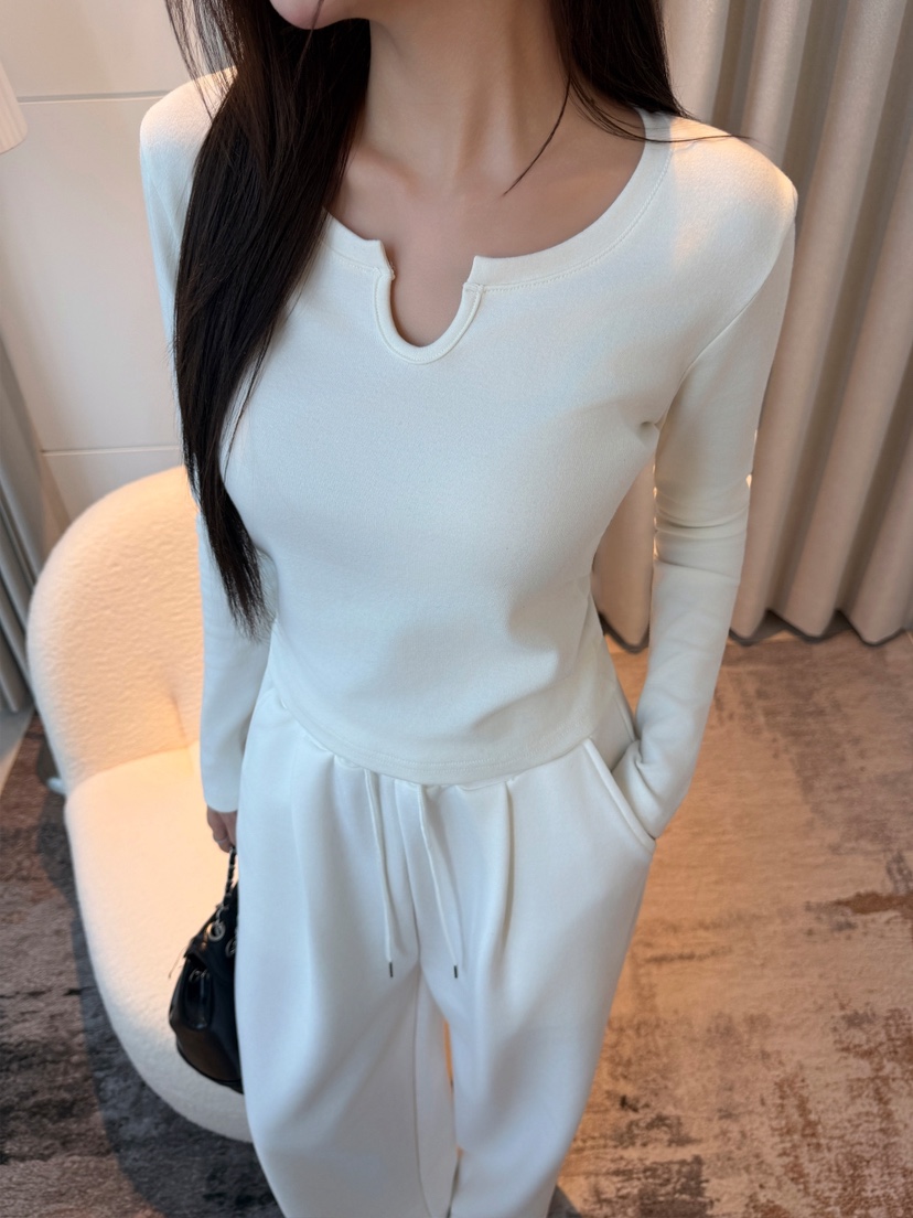 CLOTH東大門代購女士新品推薦熱賣人氣真品時尚休閑長袖T恤CLOTH長袖T恤圖色1