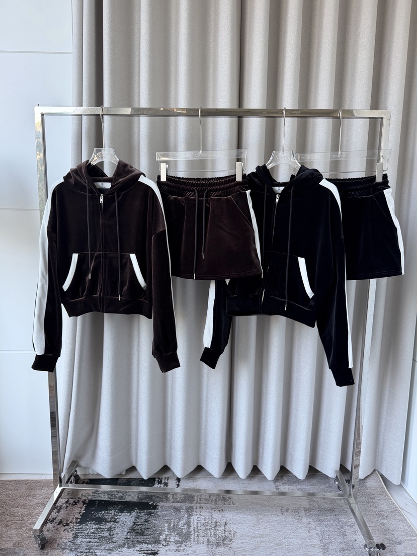 CLOTH東大門實拍女士新款人氣真品熱賣休閑推薦套裝天鵝絨CLOTH套裝