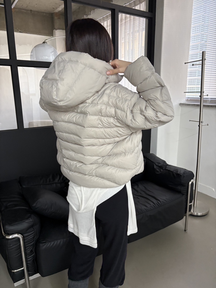 Verbena東大門直郵女士新品人氣推薦熱賣真品短款羽絨服絎縫Verbena短款羽絨服
