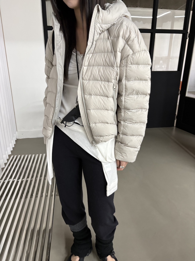 Verbena東大門直郵女士新品人氣推薦熱賣真品短款羽絨服絎縫Verbena短款羽絨服圖色1