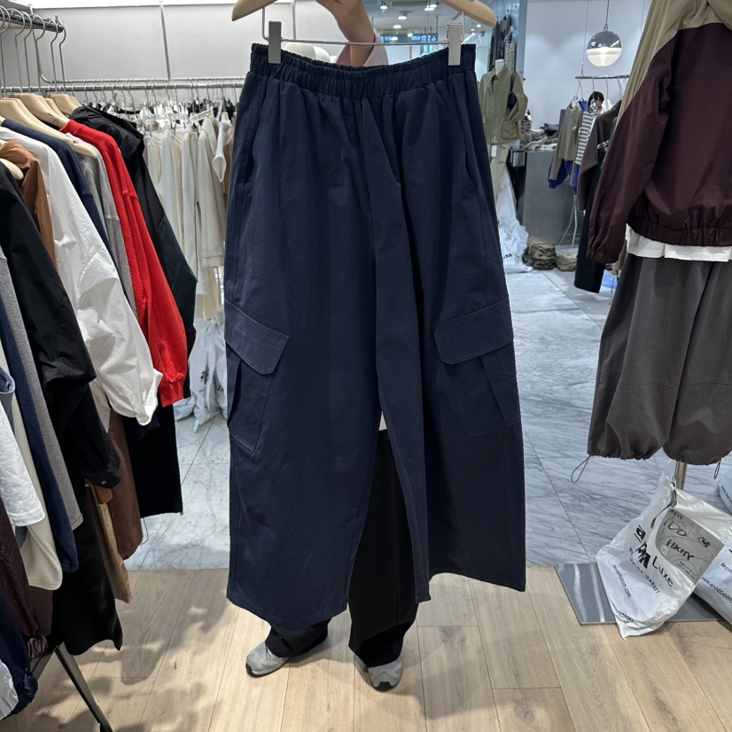 REVE-L東大門直郵女士新款真品時尚推薦休閑人氣短褲口袋REVE-L短褲圖色3藏藍色