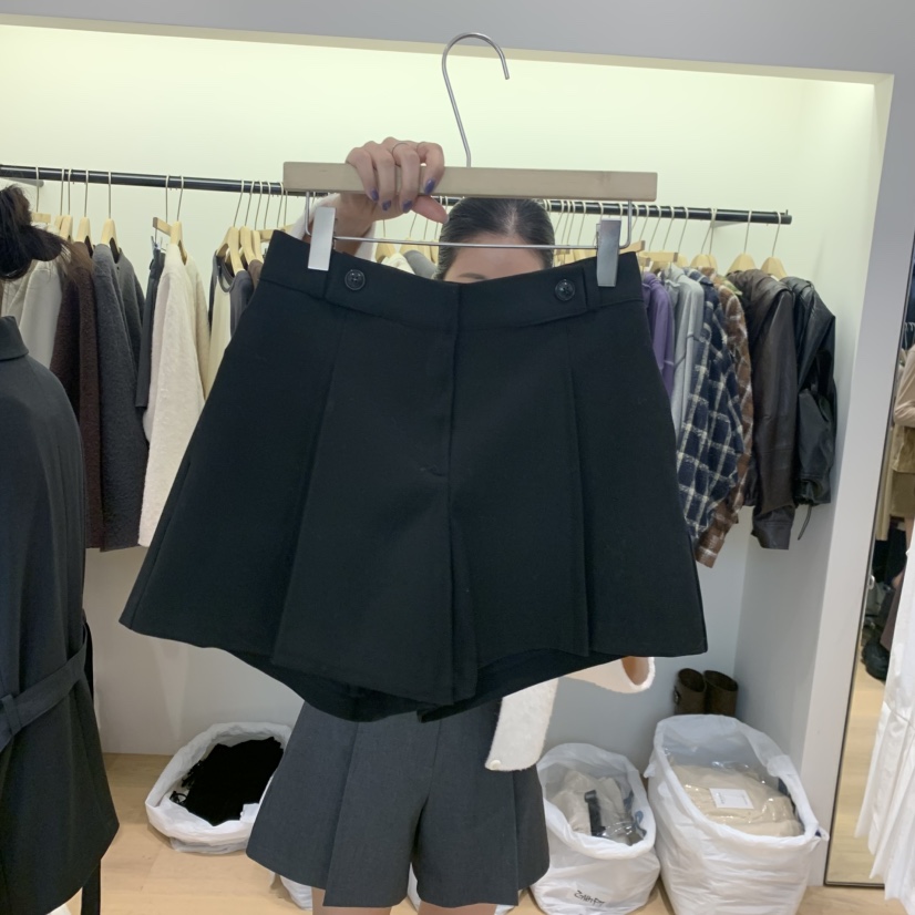 W AND J東大門直郵女士新品真品人氣時尚熱賣推薦休閑短褲WANDJ短褲圖色2黑