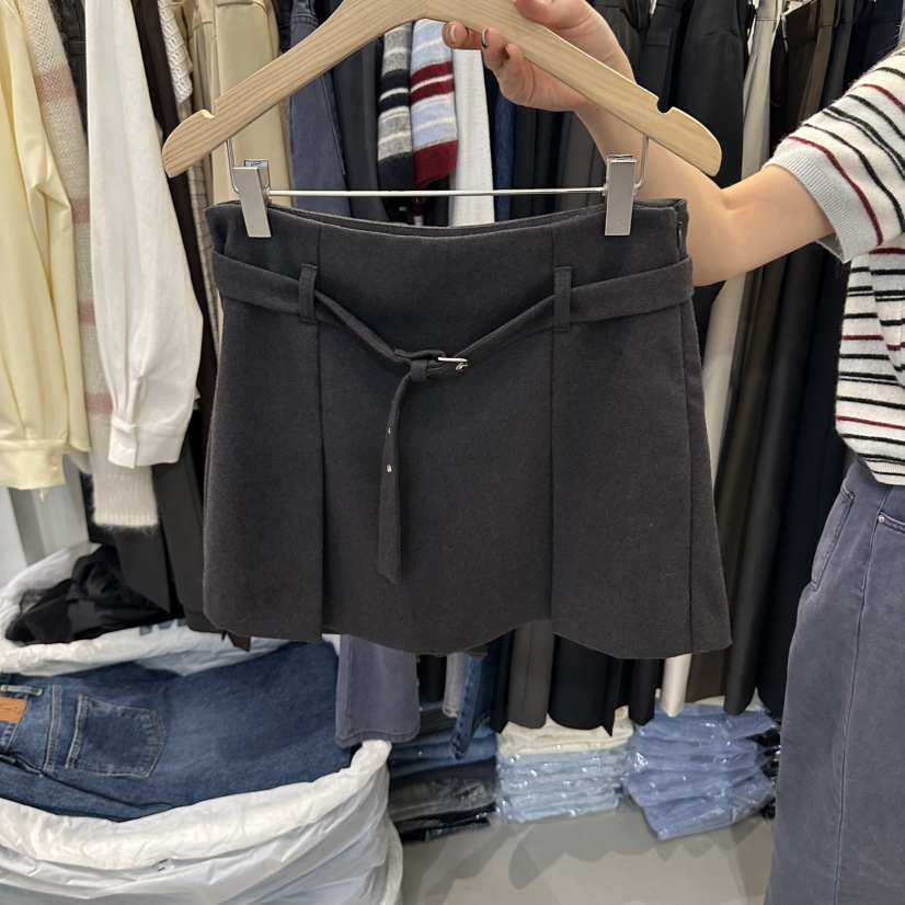 HABLE東大門實拍女裝新品熱賣人氣時尚推薦休閑裙褲含腰帶HABLE裙褲圖色2