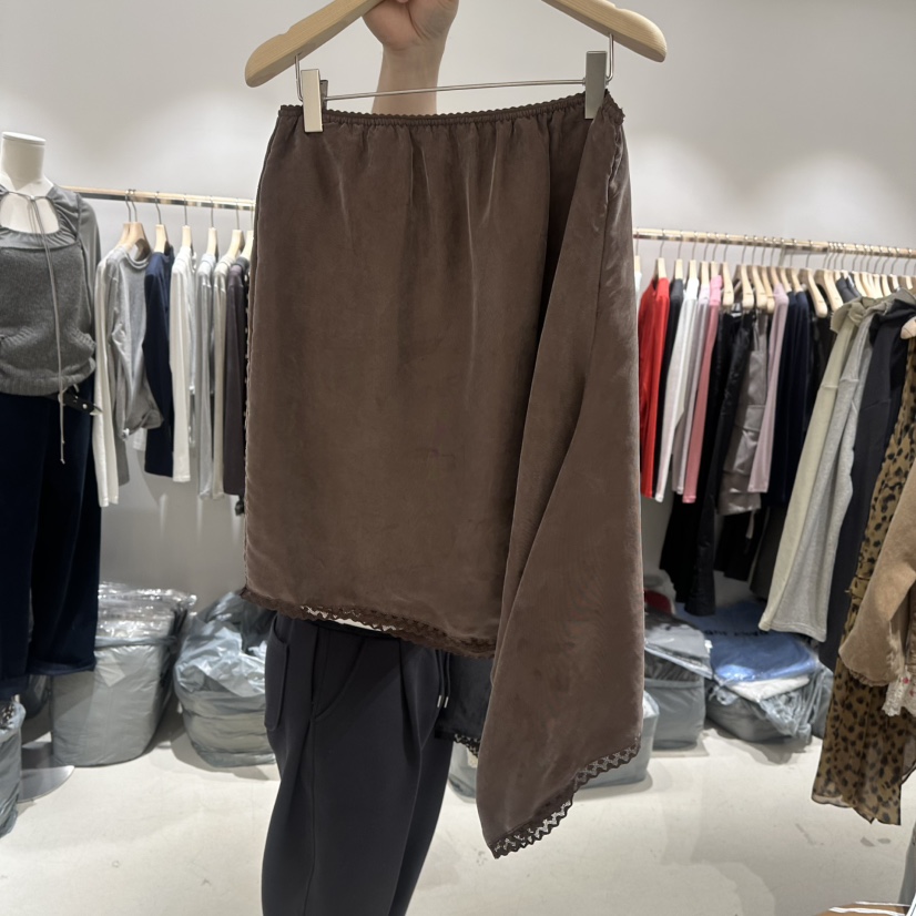 CONNAUGHT/DAILYJUD東大門實拍女裝新品推薦半身裙中短裙不對稱CONNAUGHT/DAILYJUD半身裙/中短裙圖色3