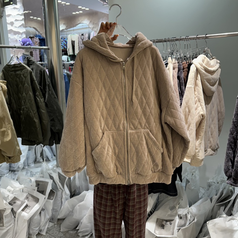 VIRKIN東大門直郵女士新品真品時尚推薦人氣熱賣衛衣絎縫VIRKIN衛衣圖色2米色