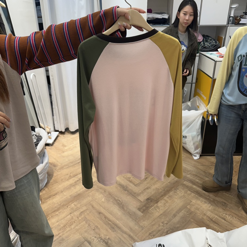 DE LINE韓國直郵女士新款時尚真品推薦熱賣長袖T恤插肩袖DE LINE長袖T恤
