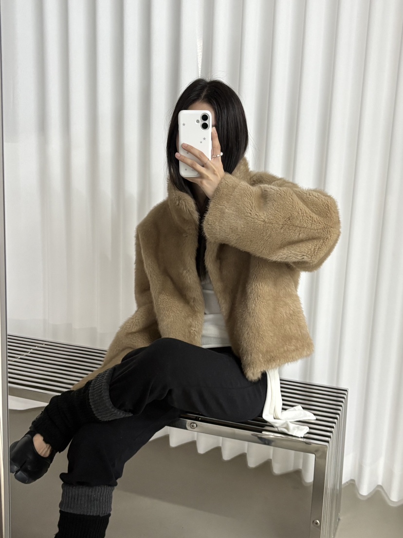 Verbena東大門實拍女裝新款熱賣真品人氣時尚推薦短款大衣Verbena短款大衣