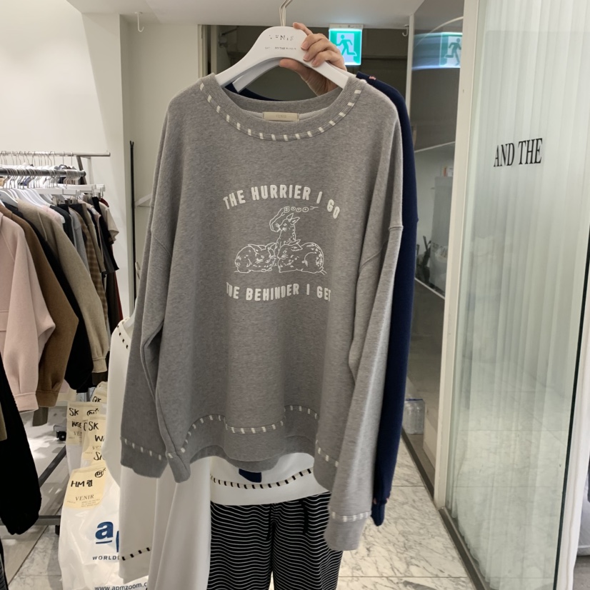 VENIR-A東大門代購女裝新款真品休閑熱賣衛衣不加絨兔子VENIR-A衛衣圖色2