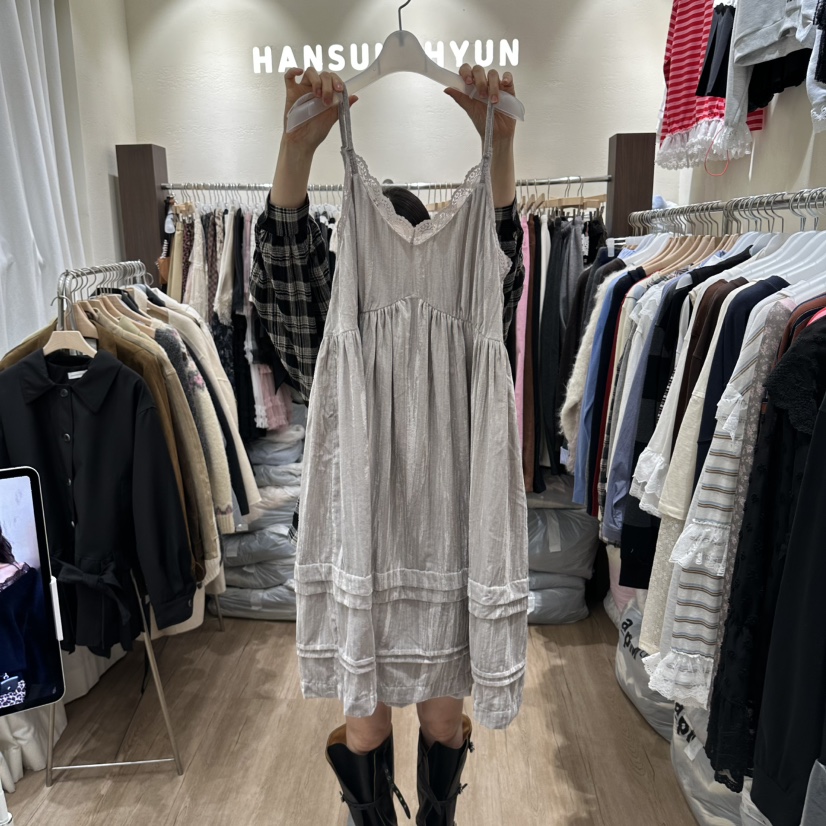 HANSUNGHYUN韓國代購女裝新款熱賣推薦人氣連衣裙蕾絲絲絨HANSUNGHYUN連衣裙圖色2
