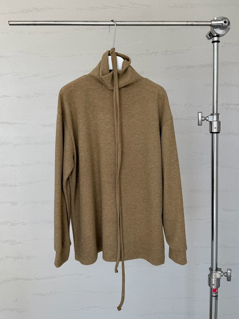 URBANE cloth東大門實拍女裝新品推薦長袖T恤含腰繩加絨URBANE cloth長袖T恤圖色2