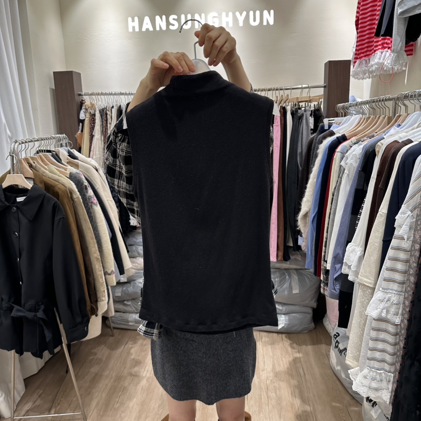 HANSUNGHYUN東大門代購女裝新款真品時尚吊帶背心高領無袖HANSUNGHYUN吊帶/背心