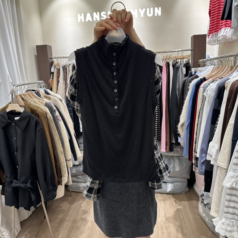 HANSUNGHYUN東大門代購女裝新款真品時尚吊帶背心高領無袖HANSUNGHYUN吊帶/背心圖色2
