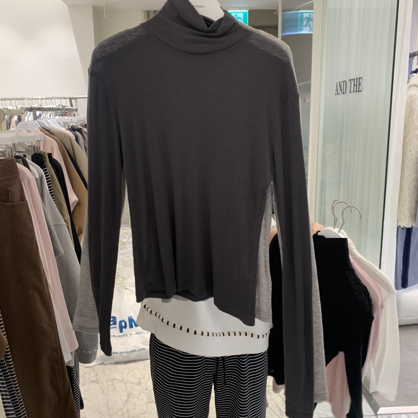 VENIR-A韓國直郵女裝新品時尚人氣休閑推薦熱賣真品長袖T恤VENIR-A長袖T恤圖色3墨色