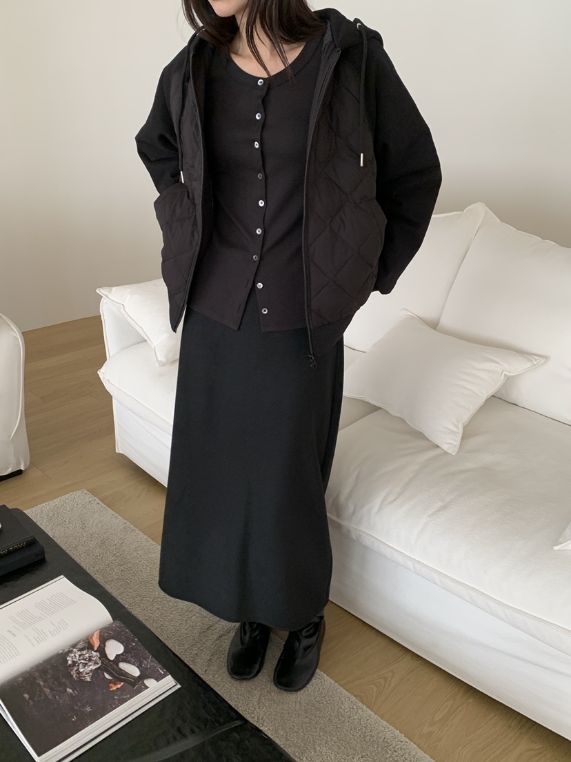 LE RIVE韓國直郵女士新品熱賣休閑推薦短款羽絨服連帽衫鴨LE RIVE短款羽絨服