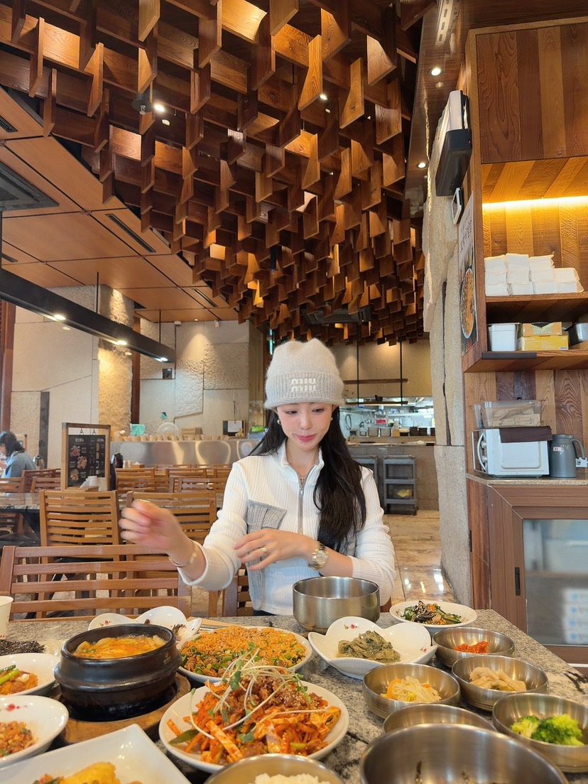 SEOUL PALETTE-Q東大門實拍女裝新品時尚長袖T恤半拉鏈工裝修身SEOUL PALETTE-Q長袖T恤